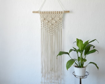Macrame Wall Hanging, Woven Wall Hanging, Macrame Mural, Boho Tapestry Wall Art, Housewarming gift, Wall Decor, Vertical Macrame Wall Decor