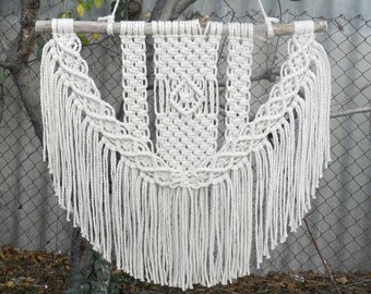 Macrame wall hanging, boho wall decor, modern macrame wall art, woven wall hanging decor, macrame wall decor, boho wall art, macrame mural
