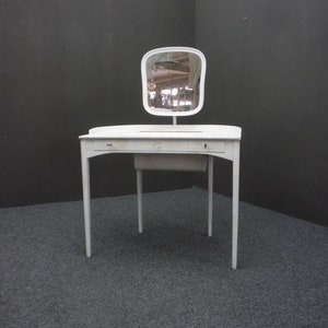 Swedish dressing table by Carl Malmsten 60s Design Furniture Modern