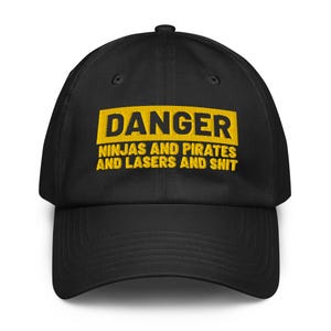 Danger Ninjas Pirates Lasers Dad Cap | Under Armour-hoed, cadeau met droge humor