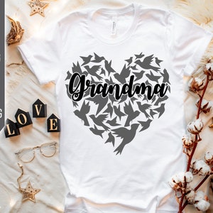 Grand-mère Oiseaux Svg. Love Birds Svg. Bird Heart Svg. Swallow Svg. Grand-mère Dxf, png, eps. Petit-enfant Svg. Svg nouveau-né. Grand-mère dit svg.