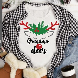Abuela Ciervo Svg. Rudolph El reno de nariz roja Svg. Vacaciones de Navidad Svg. Camisa de la abuela, suéter, Cricut, Silueta, dxf, eps, png