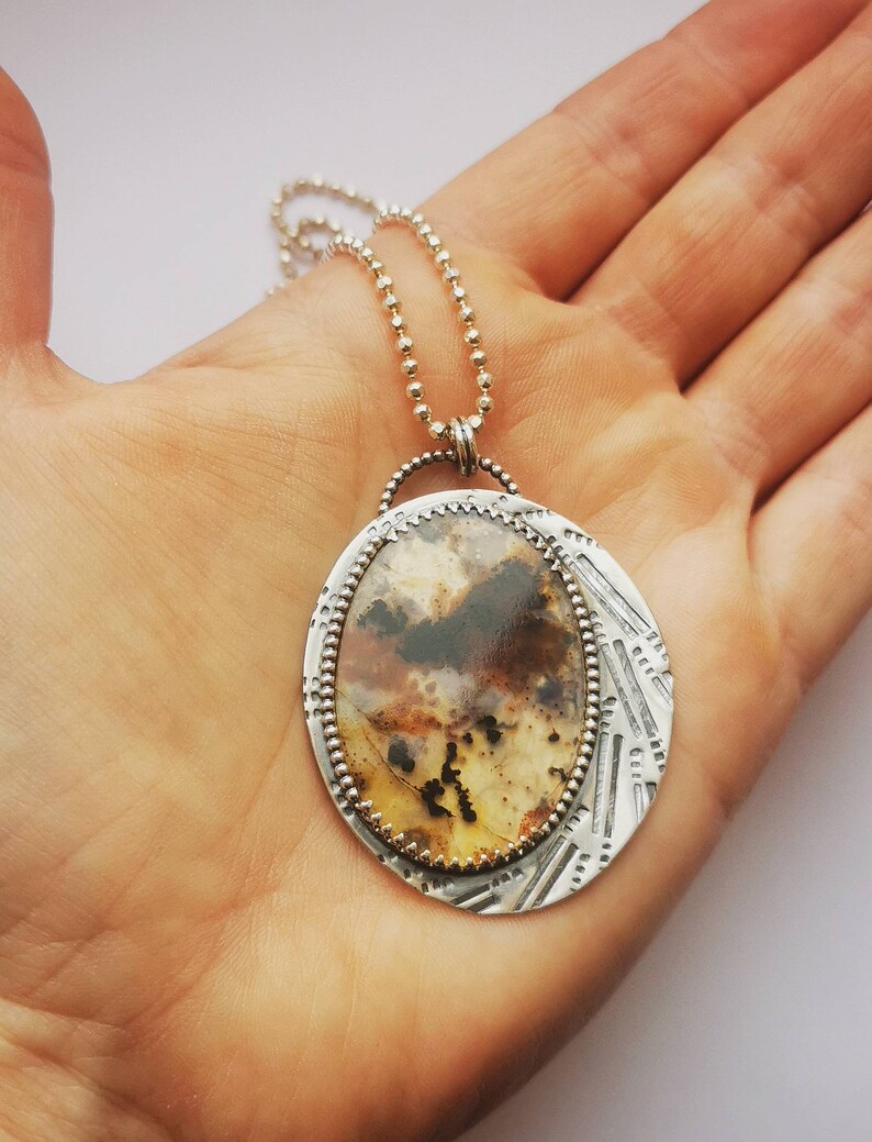 Collier en argent avec grand pendentif avec agate de paysage image 3