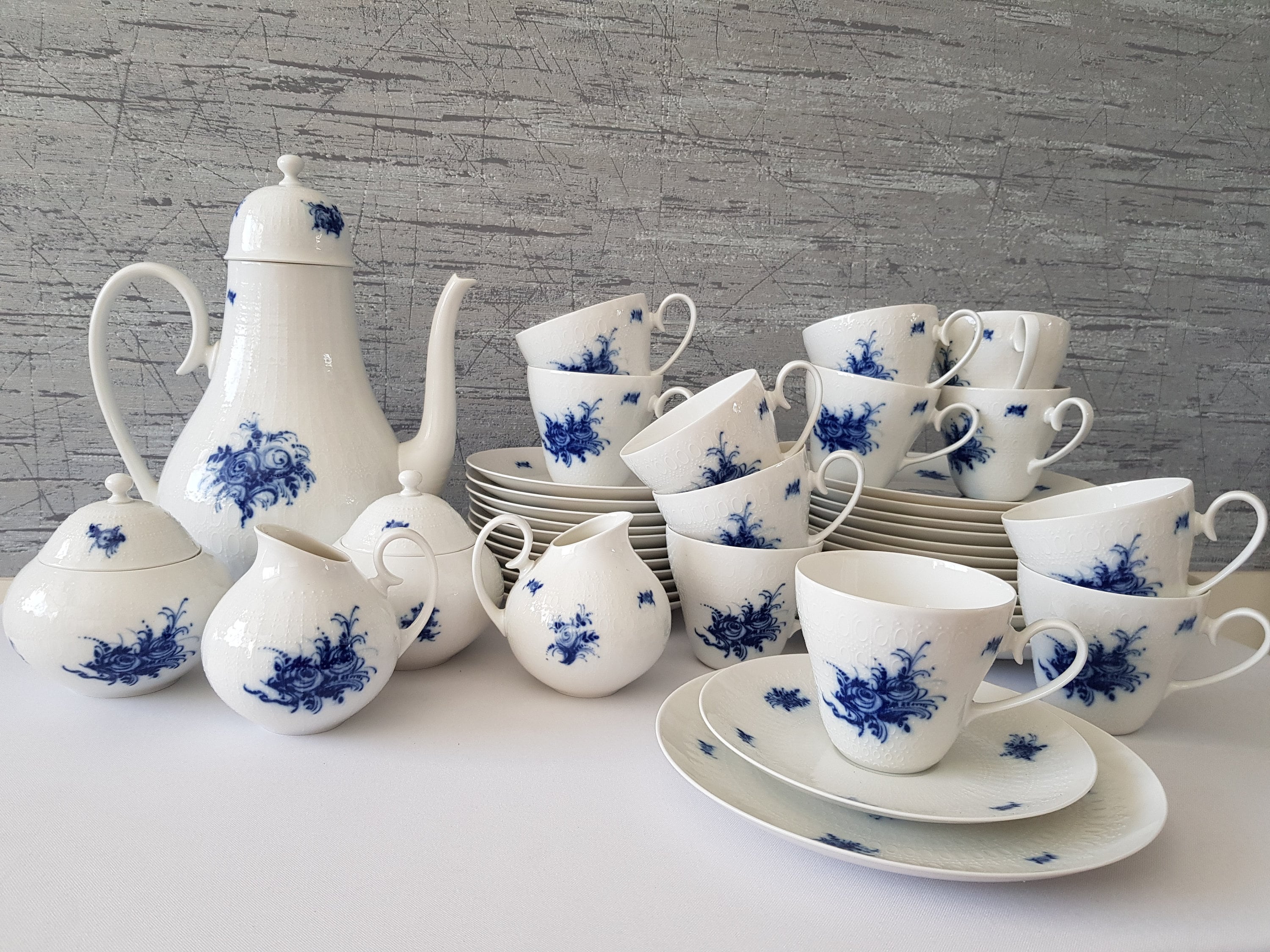 Rosenthal 6 Personen Kaffeeservice Porzellan Romanze in Blau,studio-line,Design Björn Wiinblad, Tafelservice,Germany,60er Jahre, 23 Teile