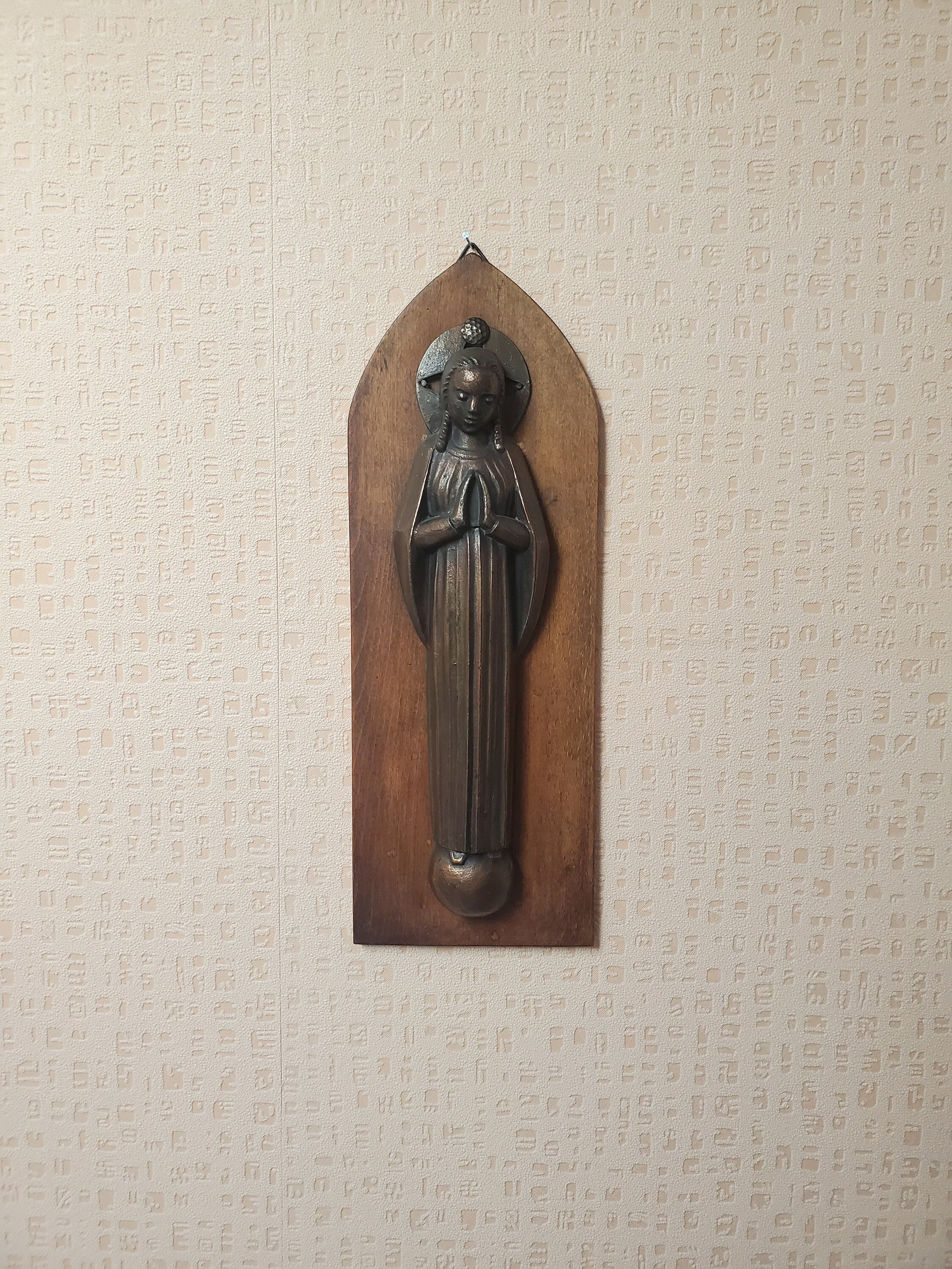 very old praying Madonna, Mary on globe, wall relief metal (brass) wood, Madonna, Mary Mother of God