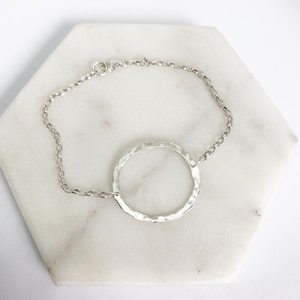 Sterling Silver Hammered Circle Bracelet - Open Circle Bracelet - Sterling Silver Bracelet