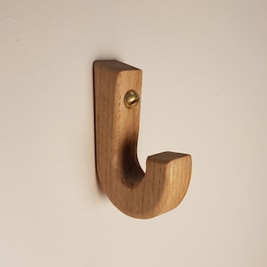 Small Oak Hook