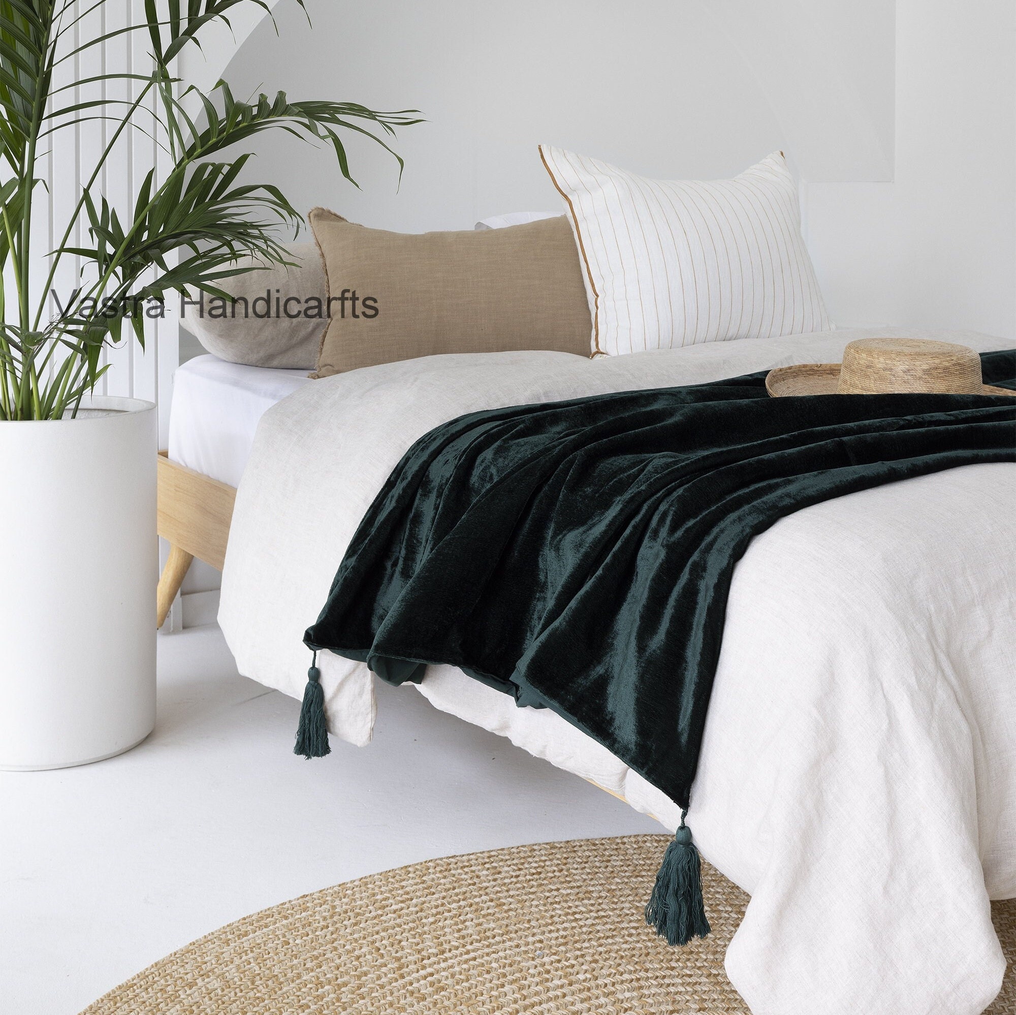 Luxury Crushed Moss Green Velvet Throw Blanket With Tassels Etsy UK