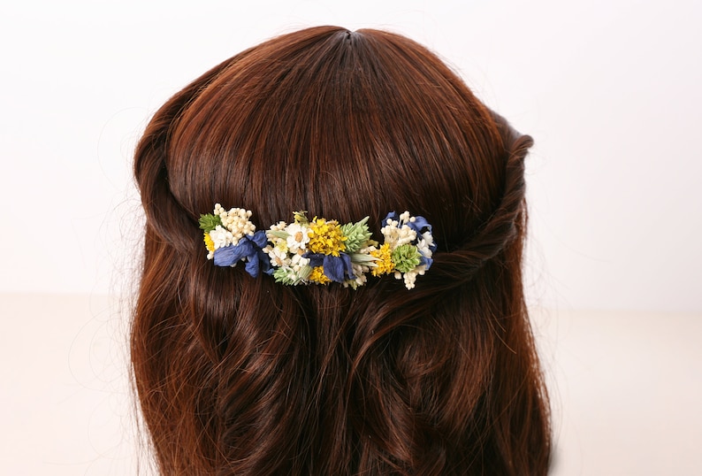 Épingle à cheveux réalisée à partir de véritables fleurs séchées de la série Marlène disponible en 2 tailles maxi lettre image 8