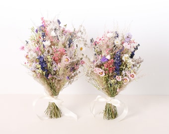 Bridal bouquet series Spring Feelings available in 2 sizes