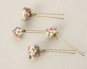 Hairpin made from real dried flowers from the Lina series available in 2 sizes (maxi letter)