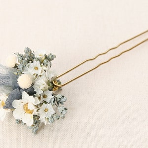 Haarnadel aus echten getrockneten Blumen aus der Serie Greys in 2 Größen erhältlich Maxibrief Bild 3