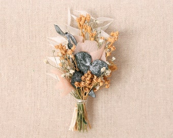 Pin for the groom series Apricot, (maxi letter)