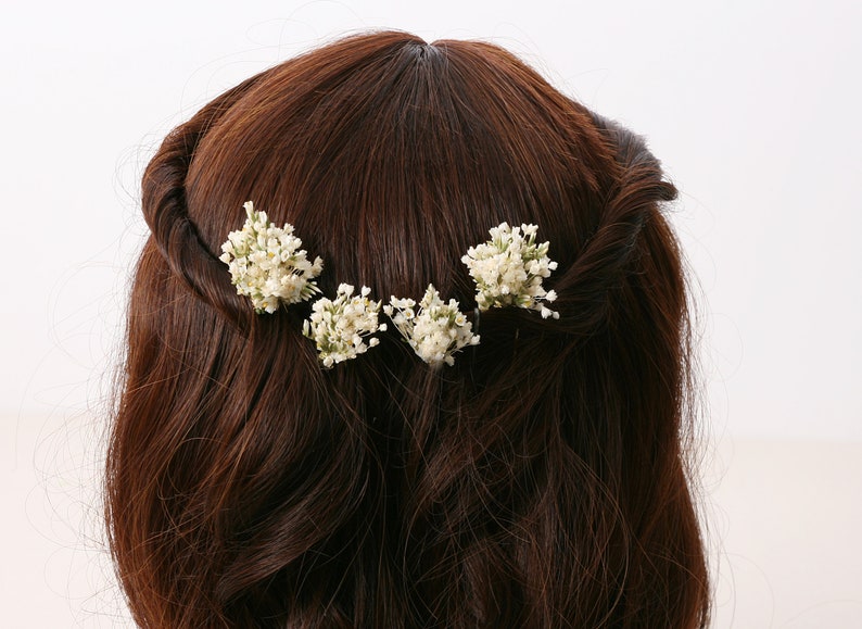 Épingle à cheveux réalisée à partir de véritables fleurs séchées de la série extra délicate et fine blanc crème disponible en 2 tailles maxi lettre image 2