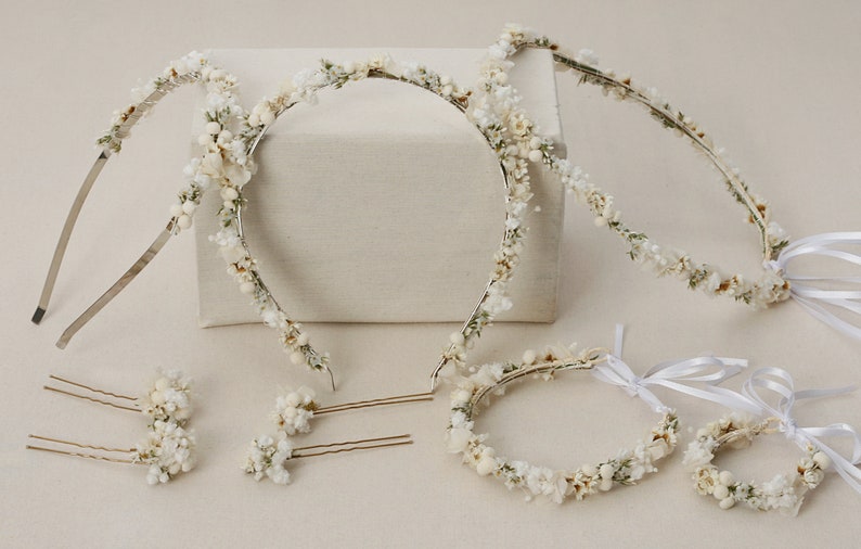 Hairpin made from real dried flowers from the Snow White series available in 2 sizes maxi letter image 9