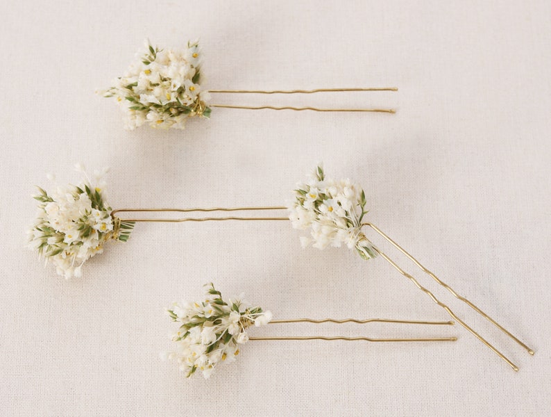 Hairpin made from real dried flowers from the extra delicate and thin white cream series available in 2 sizes maxi letter image 1