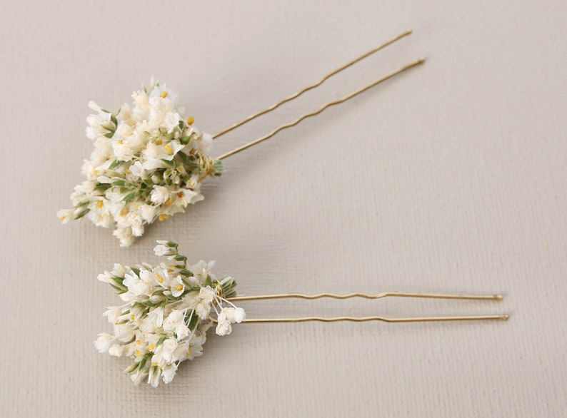 Hairpin made from real dried flowers from the extra delicate and thin white cream series available in 2 sizes maxi letter image 4