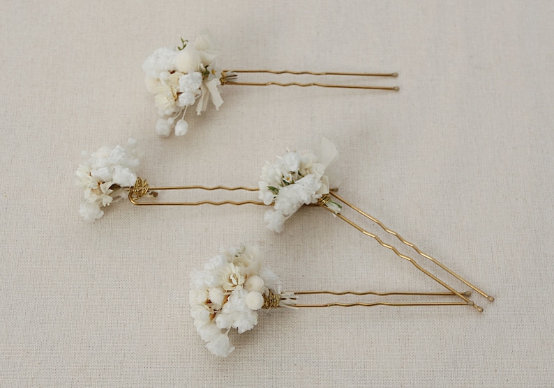 Hairpin made from real dried flowers from the Snow White series available in 2 sizes maxi letter image 1