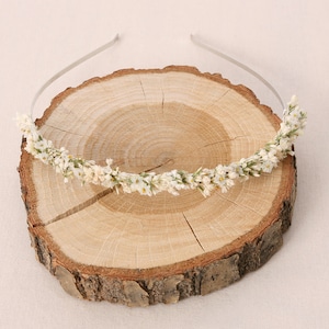 Diadem series extra delicate and thin white cream, (maxi letter)