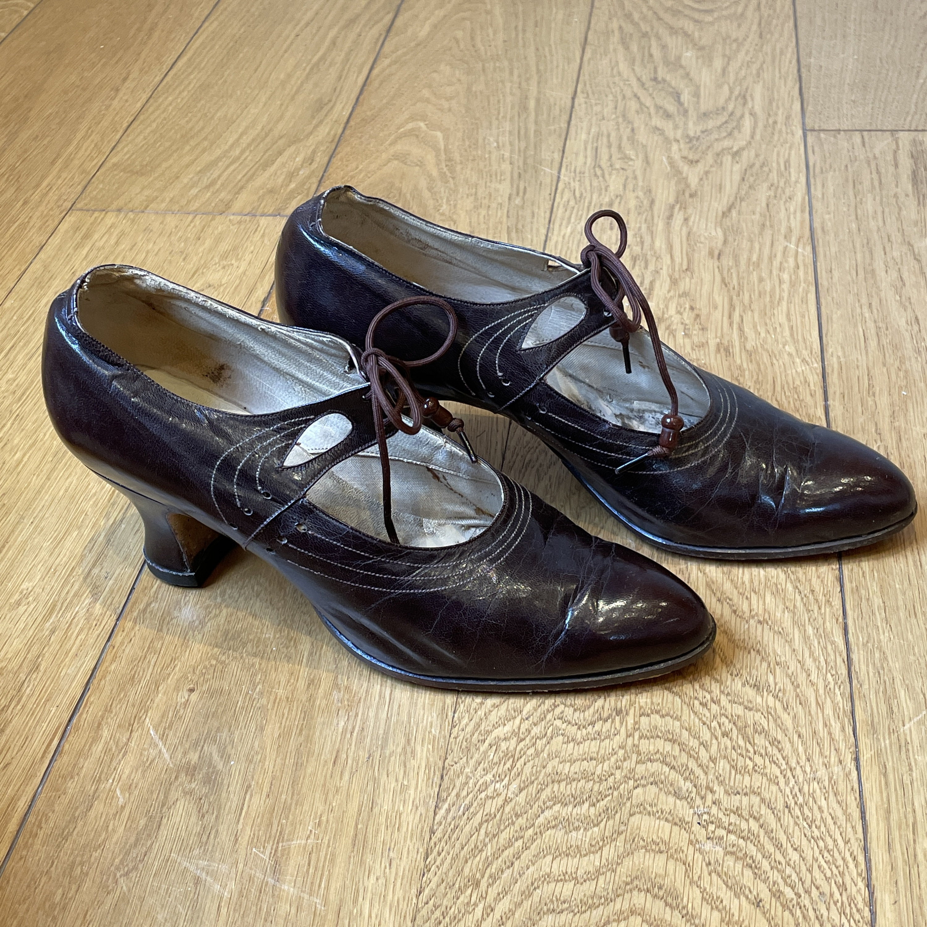 Lace flower strap charleston cheap shoes