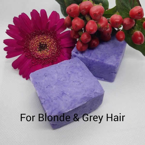 Violet Shampoo Bar für blondes, graues, silbernes und weißes Haar. Mit ätherischem Zitronenöl für zusätzlichen Glanz und erfrischendem Duft. Briefkasten Geschenk