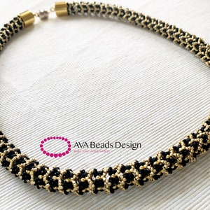 PDF tutorial Pattern to make your own Beaded Necklace the &quot;Caterpillar beaded necklace&quot;