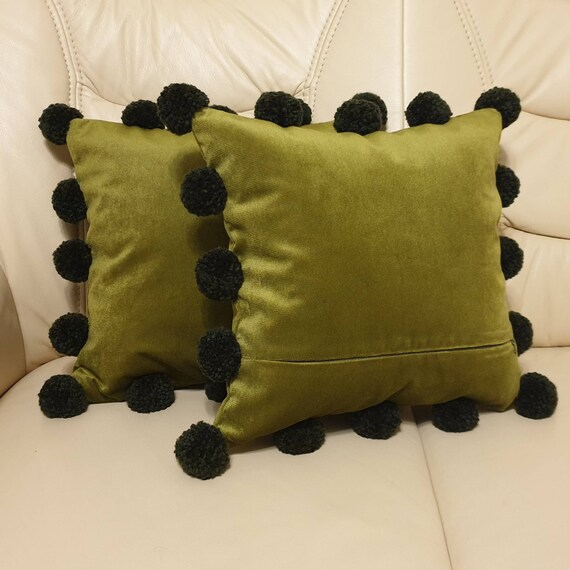 Accent Pillow-Cotton Velvet Pom Poms Green 20X20