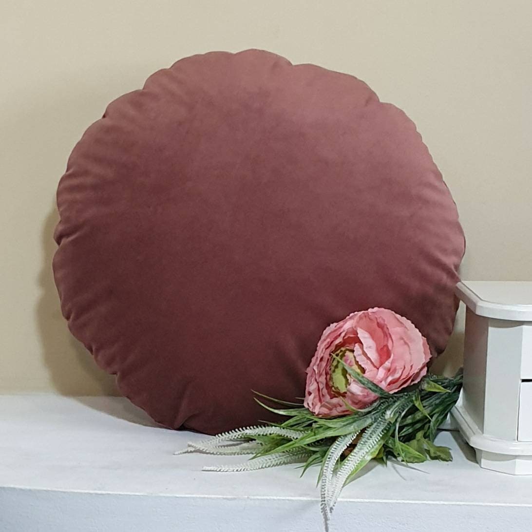Round blush cheap pillow