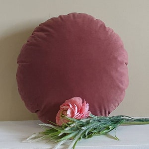 Round Velvet Pillow Case, Blush Pink Pillow Cover, Dusty Pink Velvet Pillow, Blush Throw Pillow, Circle Blush Pillow, Circular Insert Pillow