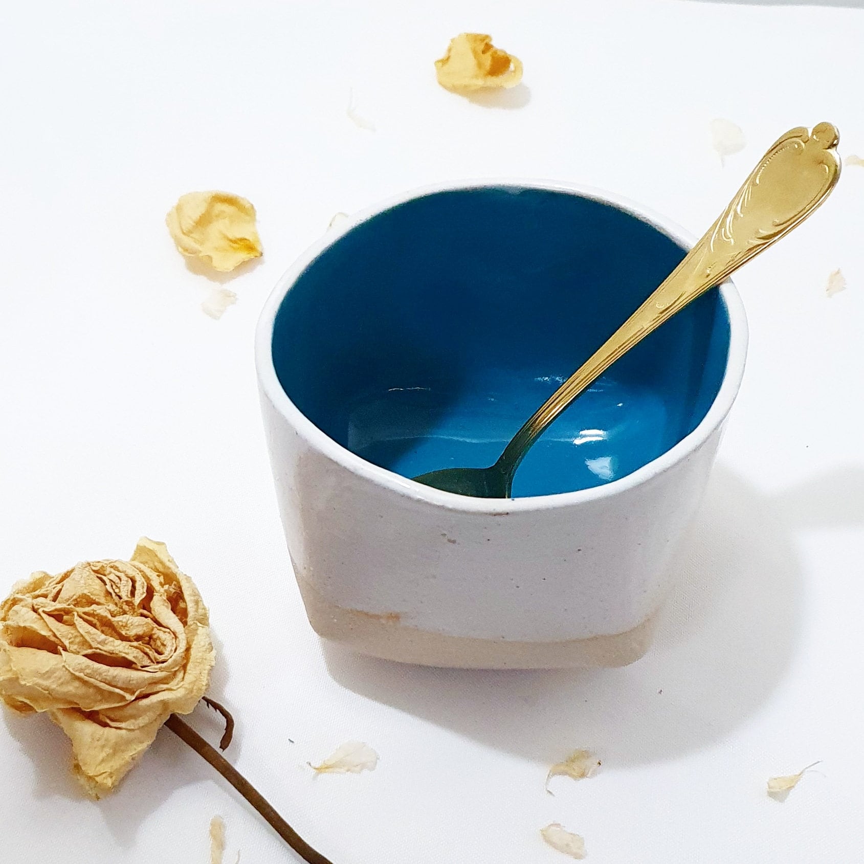 Bol en Céramique Contemporaine Fait à La Main