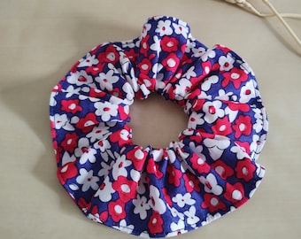 Chouchou, scrunchie, accessoires cheveux, cadeau femme, fête des mères, chouchou fleurs, chouchou enfant, scrunchie femme,chouchou bleu