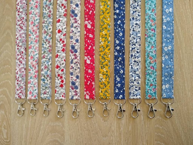 Tour de cou infirmière porte badge soignant pédiatre - Etsy France