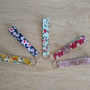 Gebloemde sleutelhanger, sleutelkoord, sleutelhanger, kindersleutelhanger, goodies, minnares cadeau, Moederdag cadeau, oma cadeau