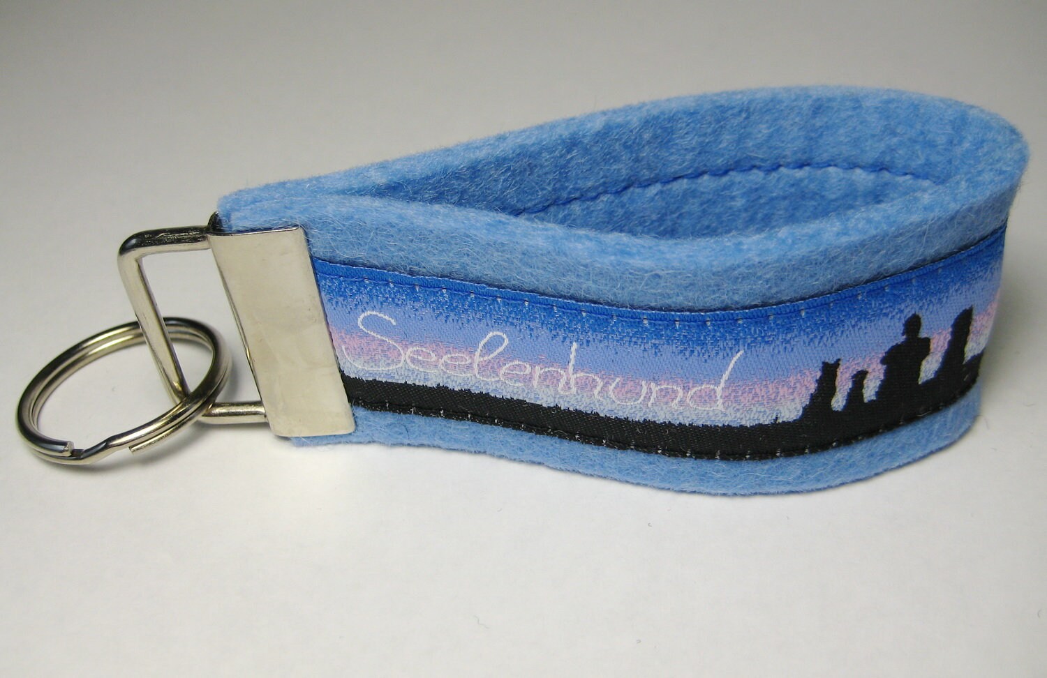 Keyring made of felt light blue. SOUL DOG