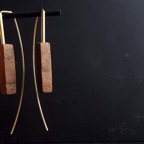 Walnut + gold arc earrings