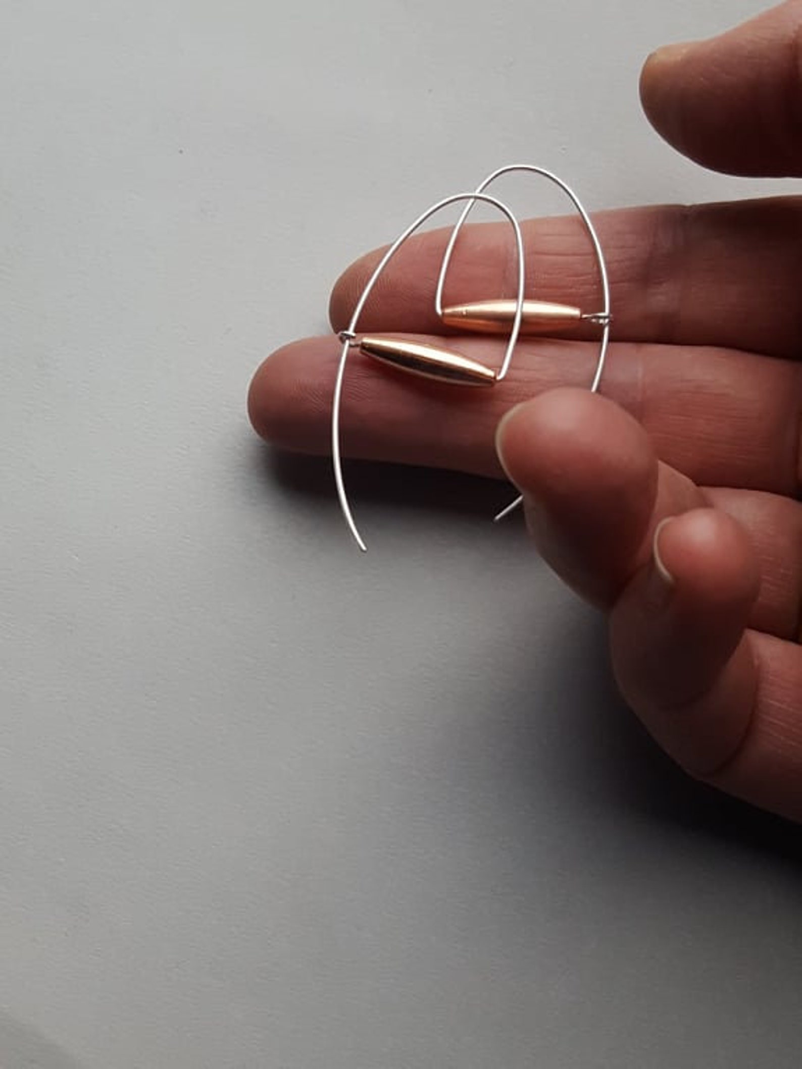 Women Vintage Copper Resin Sliver Earrings main image 1