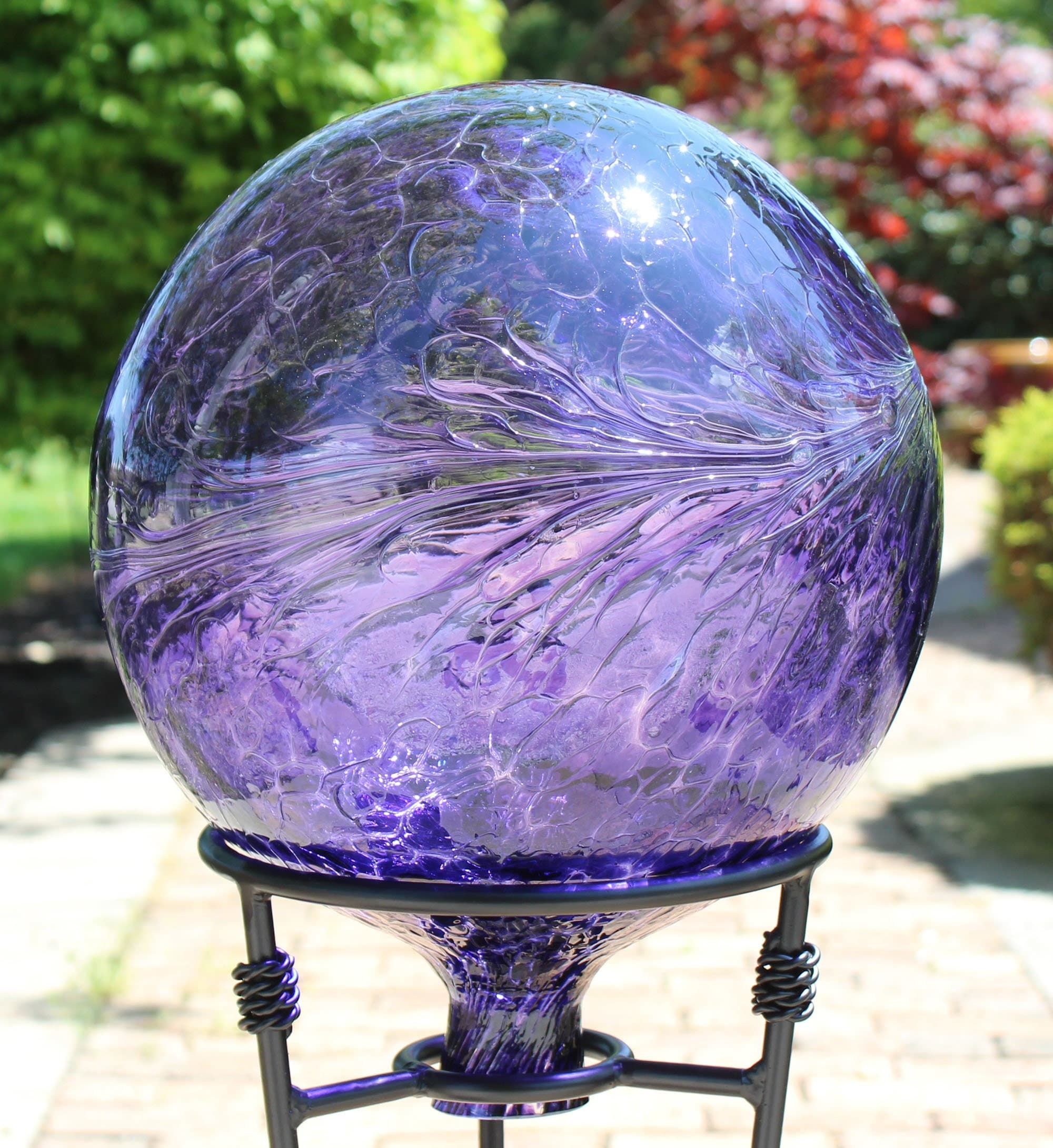 Glass Gazing Ball "Hyacinth" 12 Inch