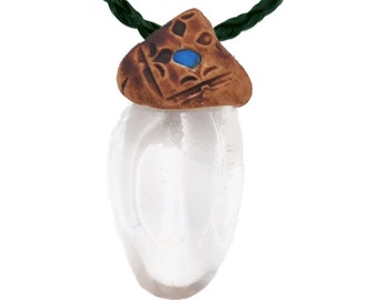 Quartz crystals healing  stone necklace natural gemstone pendant.