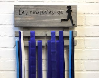 Medal holder, medal storage, wooden medal storage, personalized, wall mount, wooden poster, wooden decorations, wood style