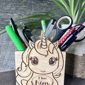 Pencil holder, teacher gift, school gift, wooden pencil holder, personalized, pencil storage, laser engraving, wooden decorations, wood style