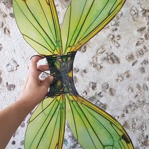 Feenflügel grün, ein Geschenk für ein Mädchen, eine Blumenfee.