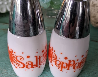 Vintage Westinghouse Gemco Orange Floral Salt and Pepper Shakers, Vintage Gemco Salt and Pepper
