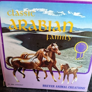 Breyer Horse Classic Arabian Family #3055 Chestnut, New in Box -   Stallion - Mare - Foal