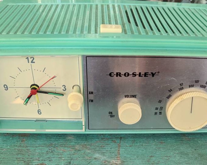 Vintage Crosley Clock Radio Mint Green Retro Bedside Radio CR3004A Etsy