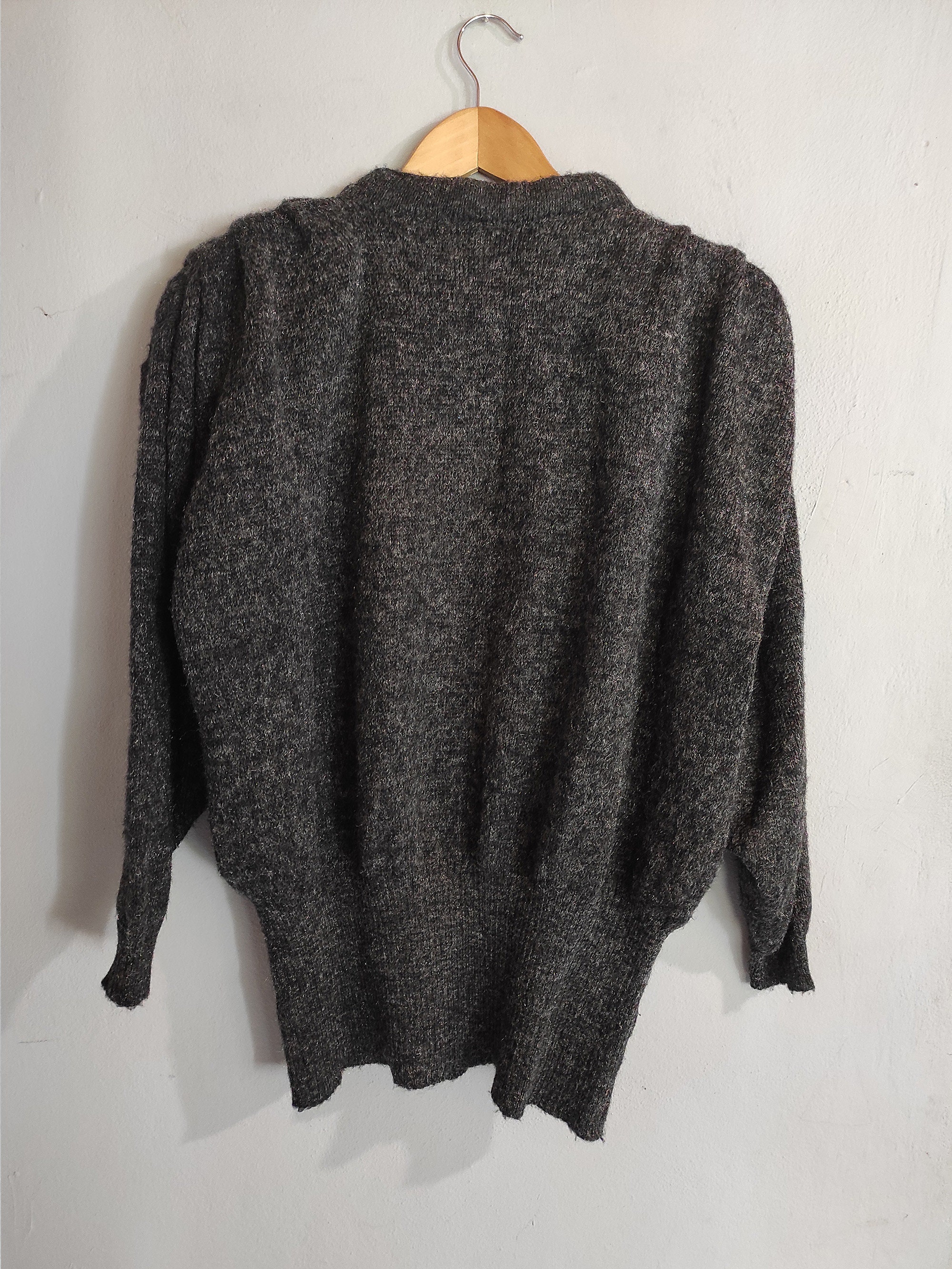 Vintage 80s shoulder pads sweater / graphite metallic lace | Etsy