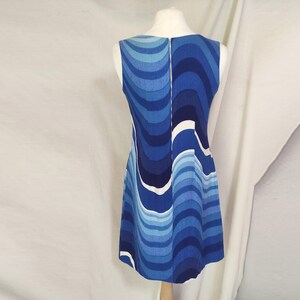 VTG 60S GREEN ORANGE MOD PSYCHEDELIC SHIFT KEYHOLE SLEEVELESS DRESS 10