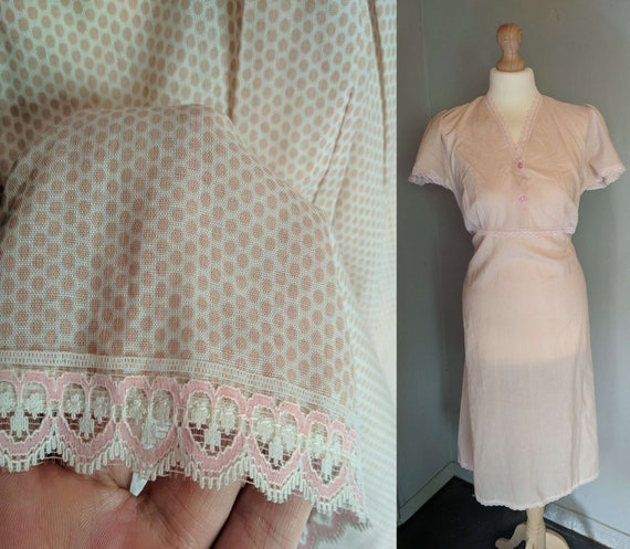 Adorable hearts lace vintage polka dot 70s nightdr