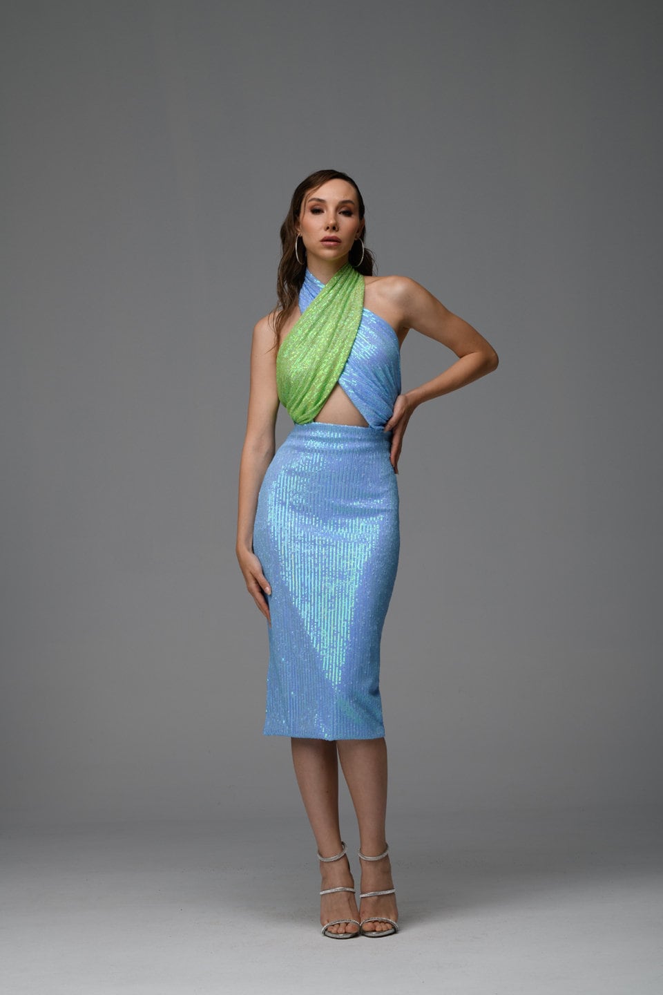 Halterjurk Midi, rugloze jurk, bruiloftsgastjurk, verlovingsfeestjurk, receptiejurk, blauwe promjurk, cocktailjurk elegant