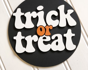 Mini Wood 3D Sign | TRICK OR TREAT Sign | Size 5 in | Halloween Tiered Tray Decor