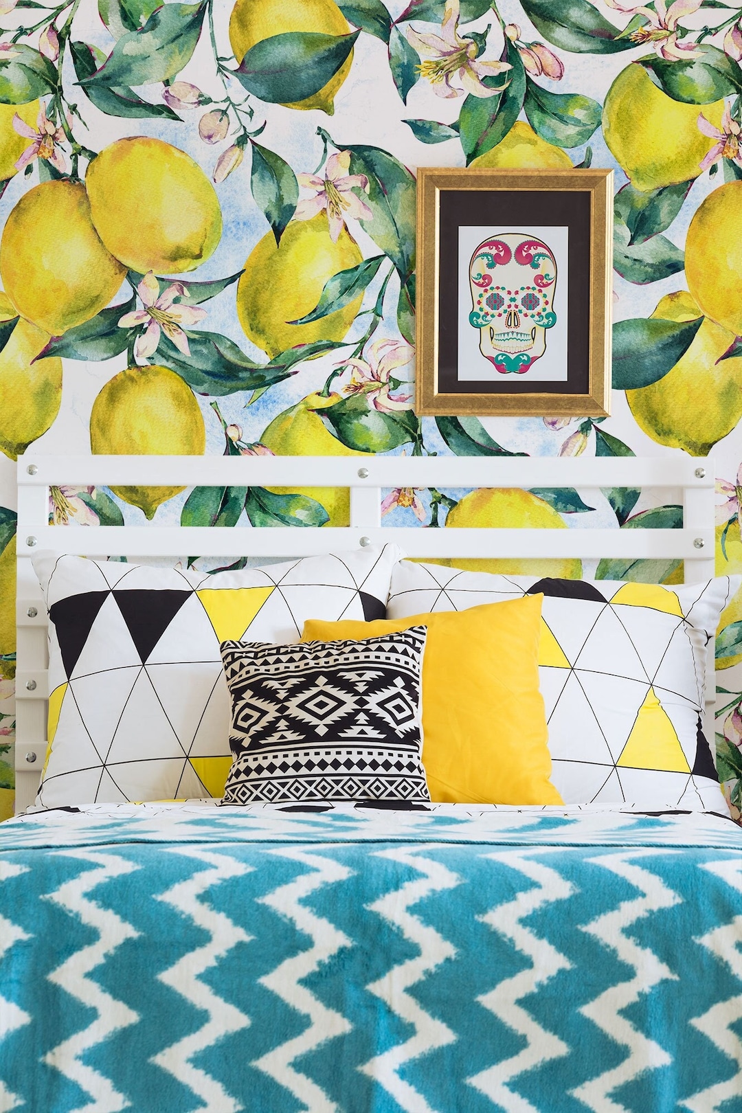 Lemon Fruit and Flower Wallpaper, Green Leaf Pattern, Peel and Stick ...